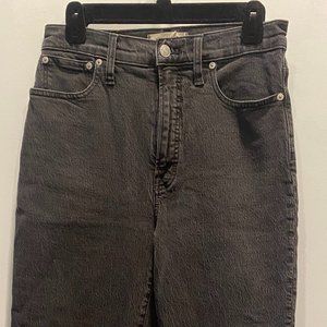 Madewell 'The Perfect Vintage Straight Jean,' Size 27T, Black